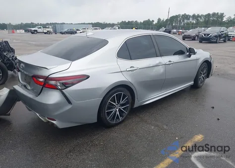 2022 Toyota Camry Se из США, поврежденный, VIN 4T1T11AKXNU647548